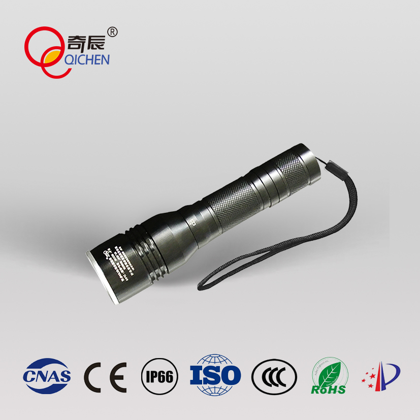 微型强光防水LED电筒QC510A