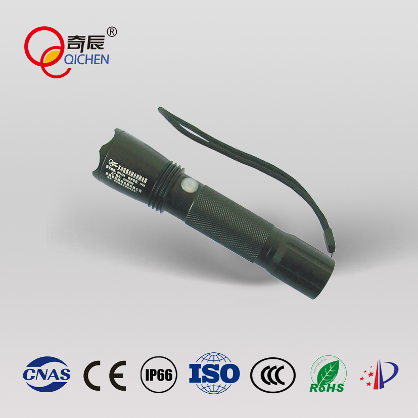 多功能强光防水巡检电筒QC540A